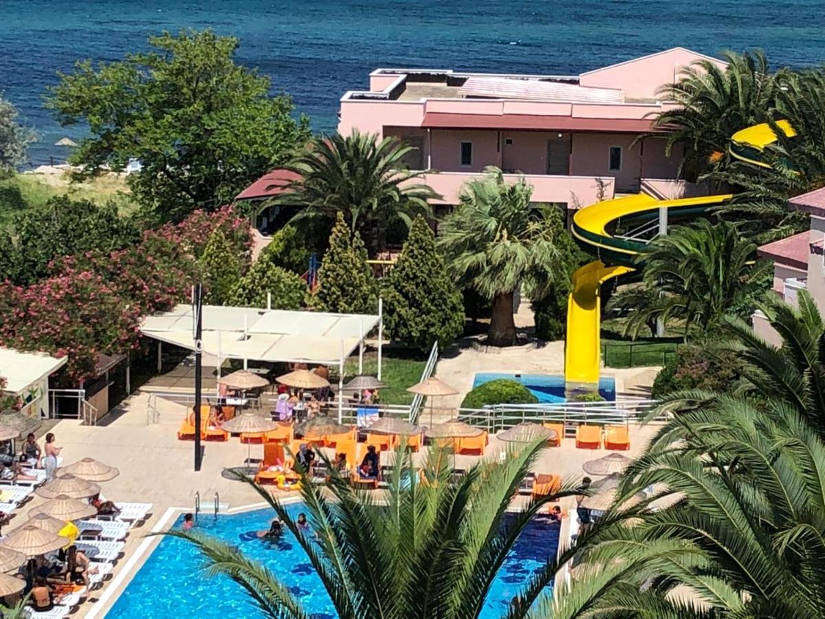 Отель Afytos Oeren Park Mtk Экстерьер фото